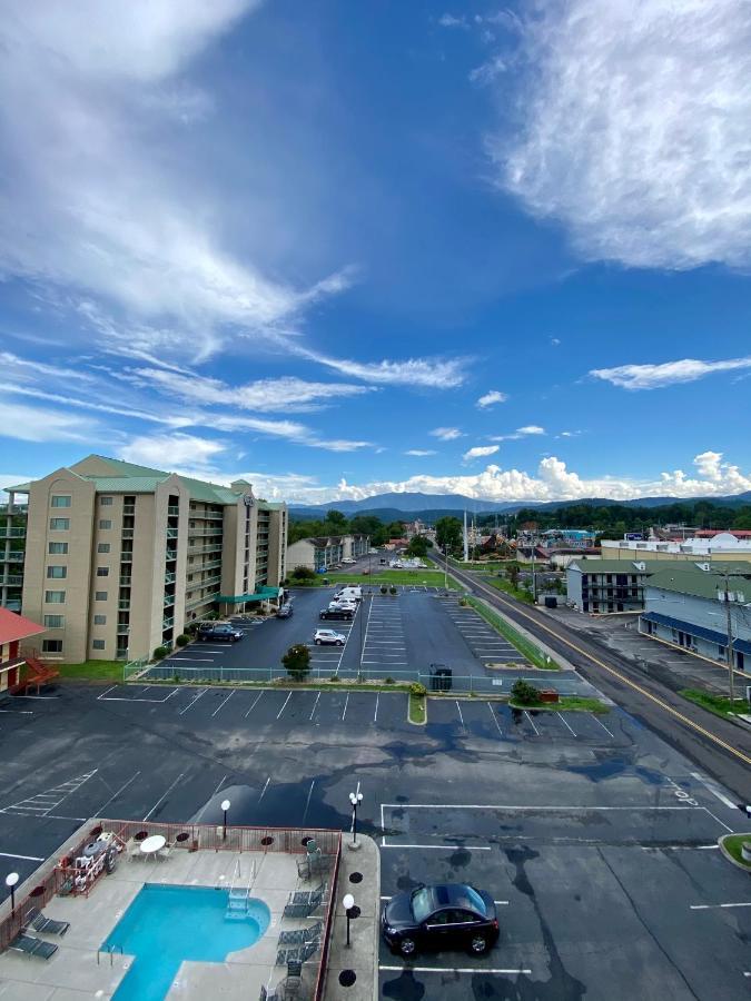 River Place Condos #411 3Bd Pigeon Forge Eksteriør billede